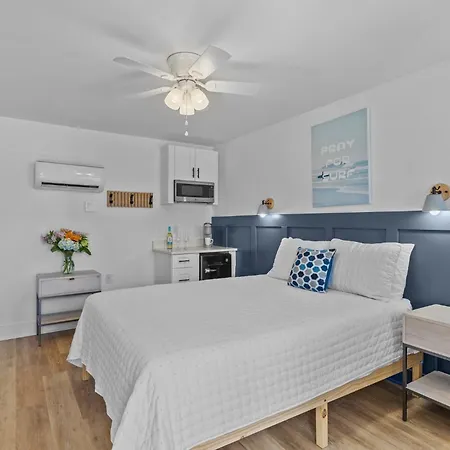 The Beach House At Oak Island By Carolina Resorts Exterior photo