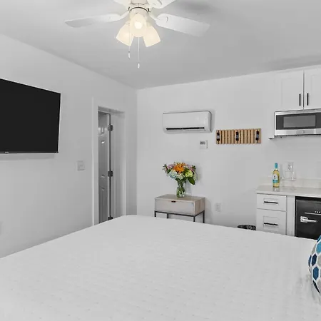 The Beach House At Oak Island By Carolina Resorts Exterior photo