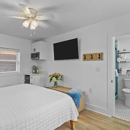 The Beach House At Oak Island By Carolina Resorts Exterior photo